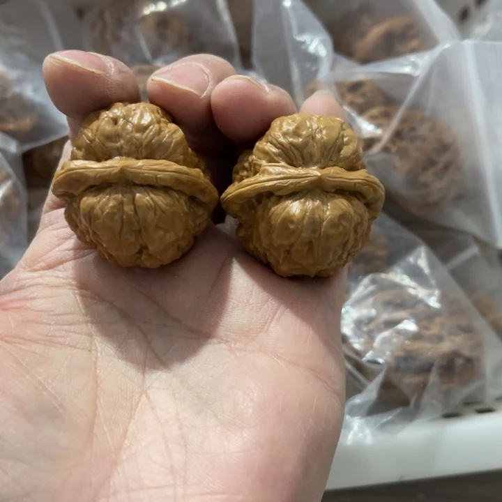 …***…文玩核桃把件哈哈哈