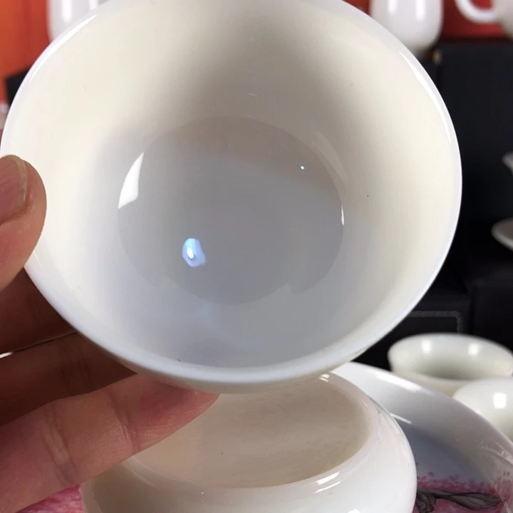 高艺堂羊脂玉主人杯安全包装