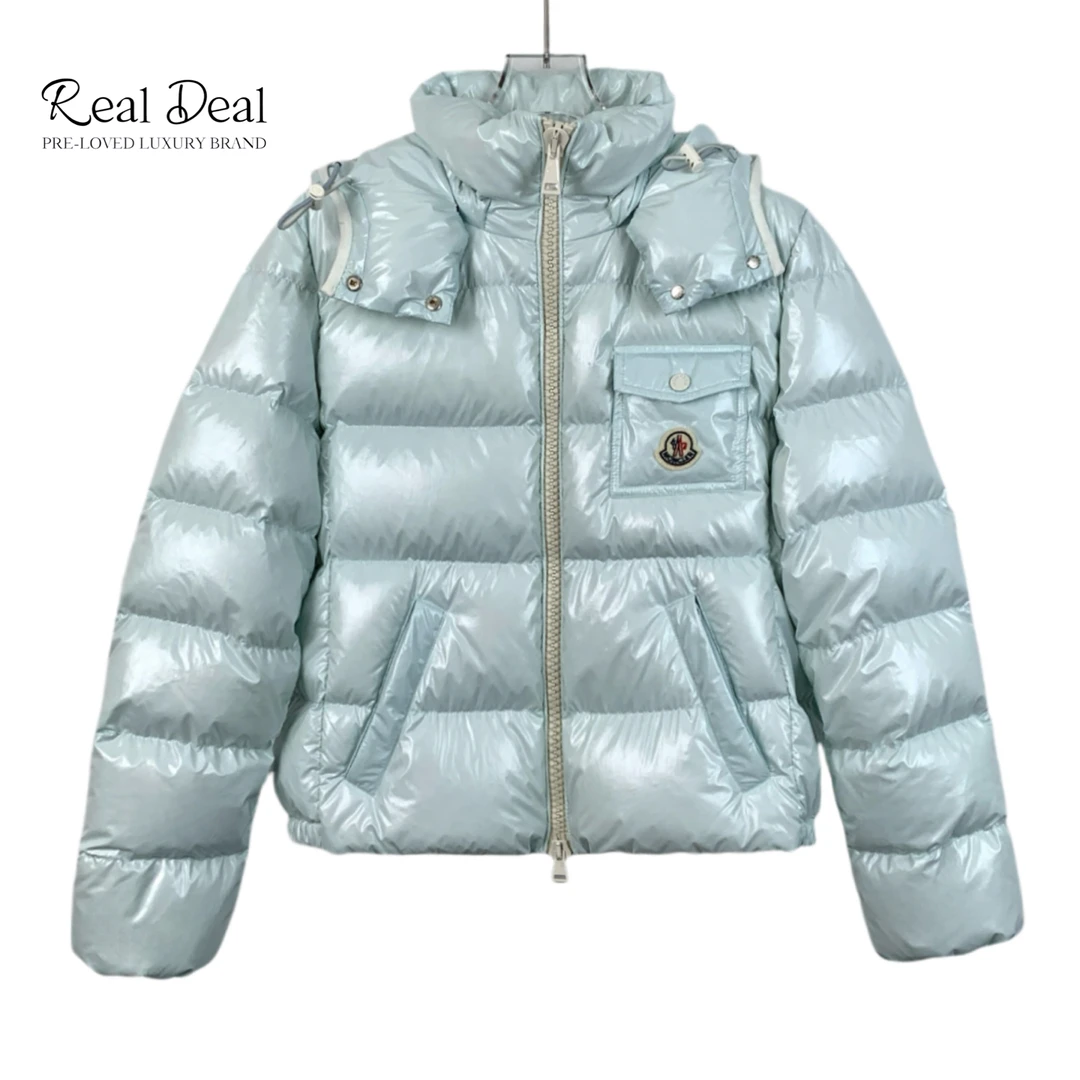 99新 MONCLER H12891  亮面徽标贴饰连帽绗缝羽绒服  S码