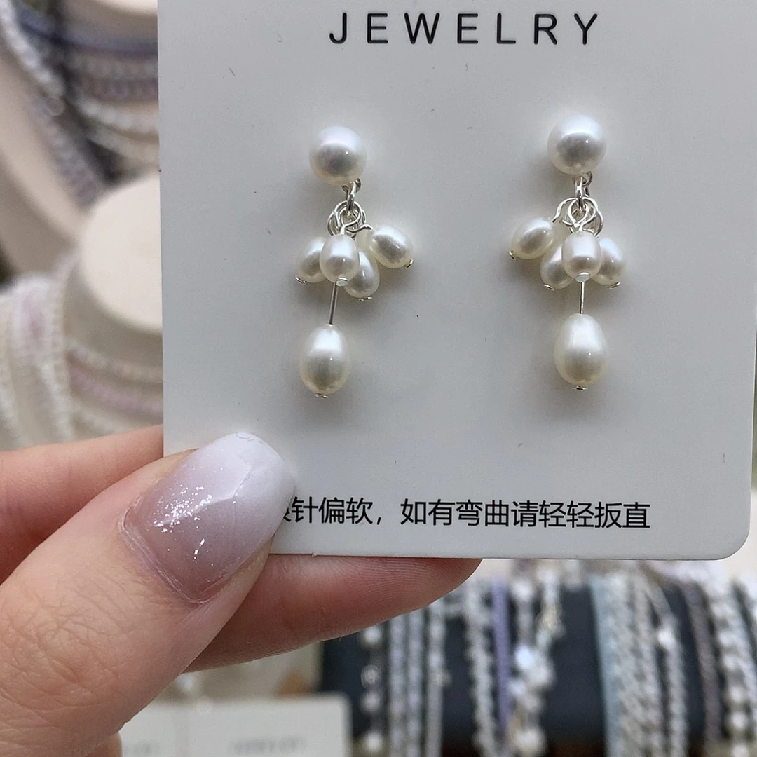 银S925镶嵌耳饰淡水珍珠