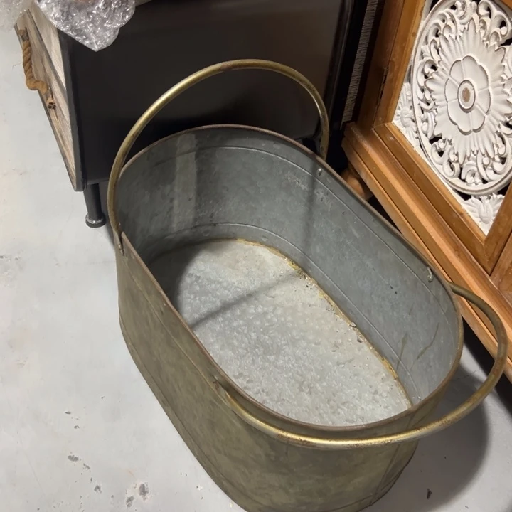 69底部生锈 外贸孤品 默认瑕疵