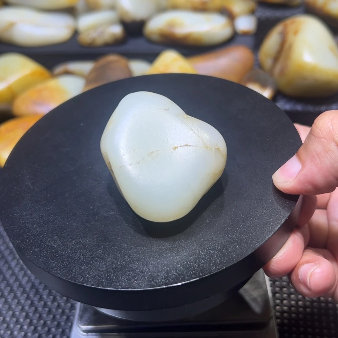 和田玉（子料）未镶嵌颈饰108