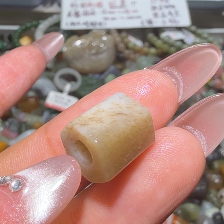 和田玉未镶嵌珠宝半成品