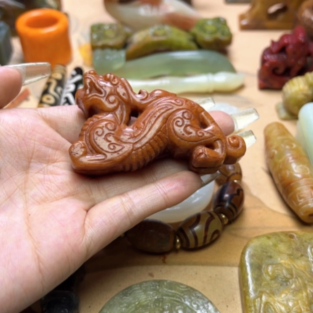 【闪购商品】蛇纹石玉颈饰未镶嵌