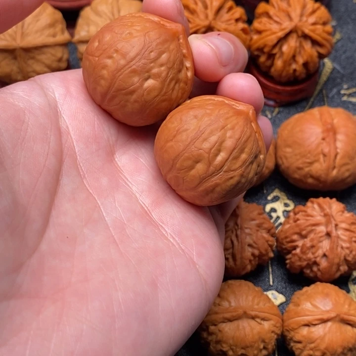 吊坠文玩核桃方尊