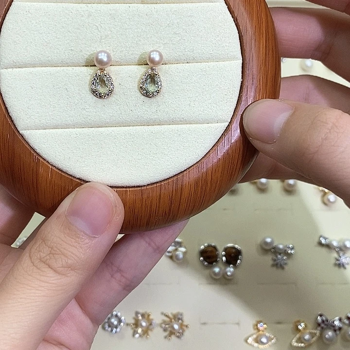 未镶嵌耳饰淡水珍珠