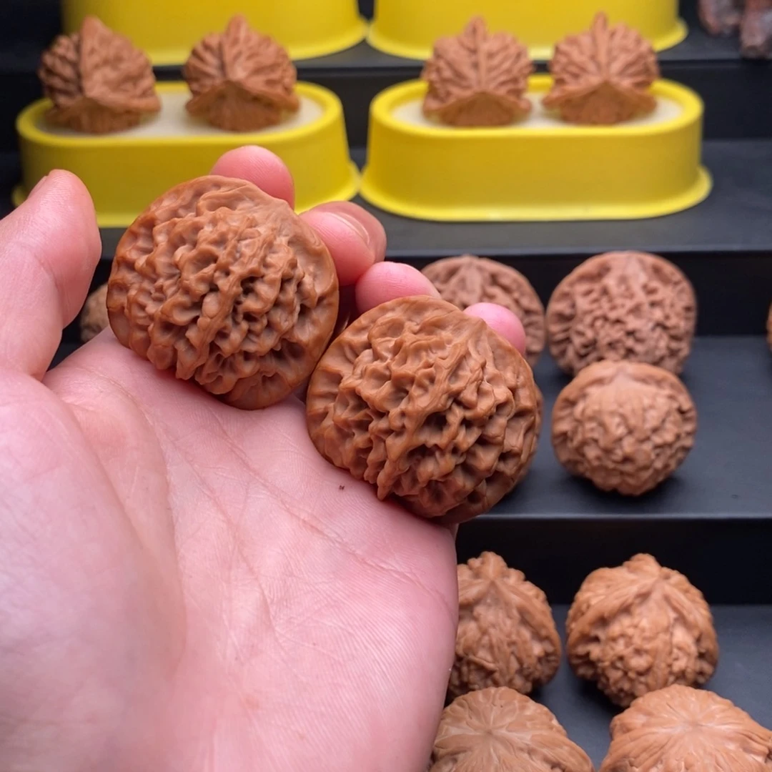 把件文玩核桃想****具秦闷40