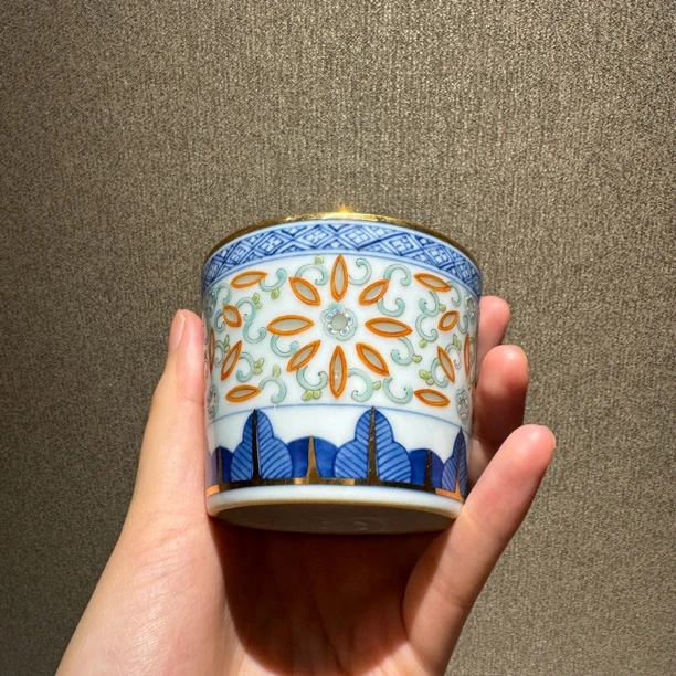 高品质景德镇纯手工手绘青花斗彩描金玲珑大直口杯150cc