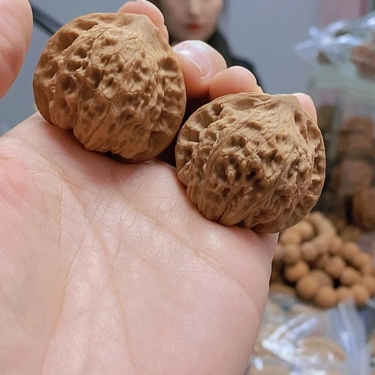【闪购商品】把件文玩核桃40老树崔凯