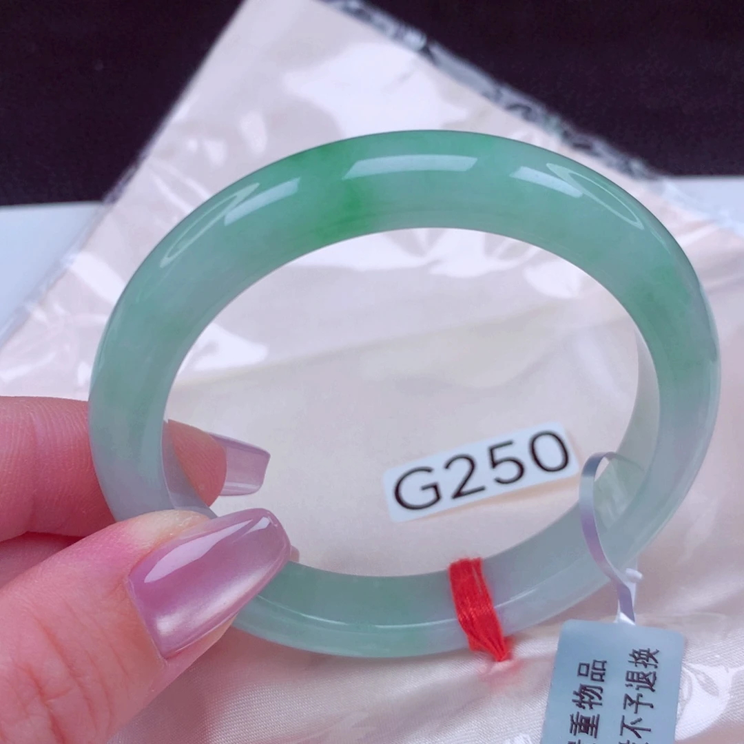 翡翠未镶嵌手镯手镯