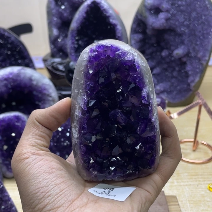未镶嵌大型摆件（非配饰）紫晶