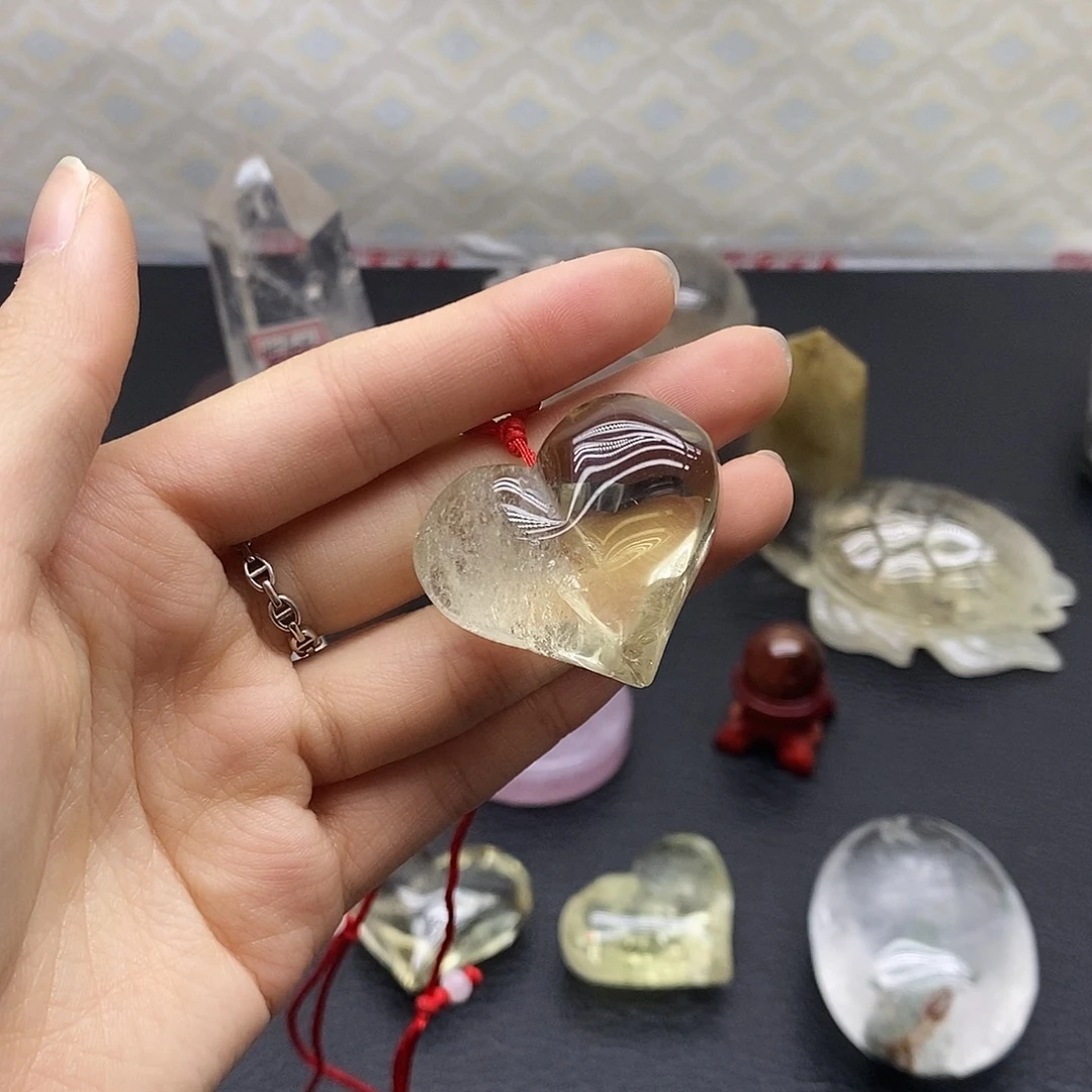 珠宝半成品水晶未镶嵌47水晶石