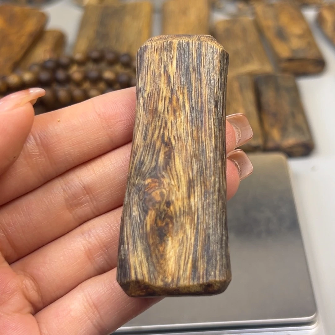 沉香沉香碎屑奇楠沉香老料12乌身