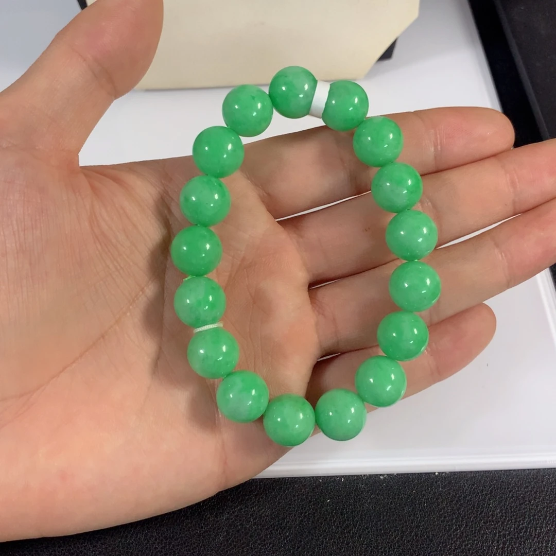 翡翠未镶嵌颈饰手串