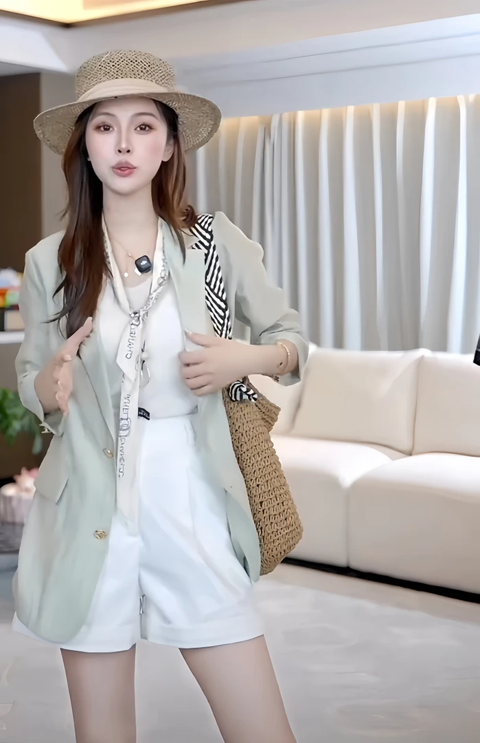 2025春夏新款莱赛尔轻奢高品质西装天丝薄款西装高级感外套女