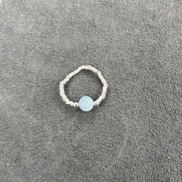 海蓝宝戒指一个6mm-4022