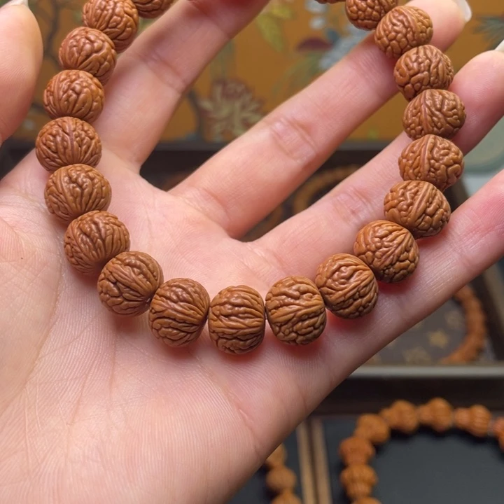 手串桃核龙纹桃核