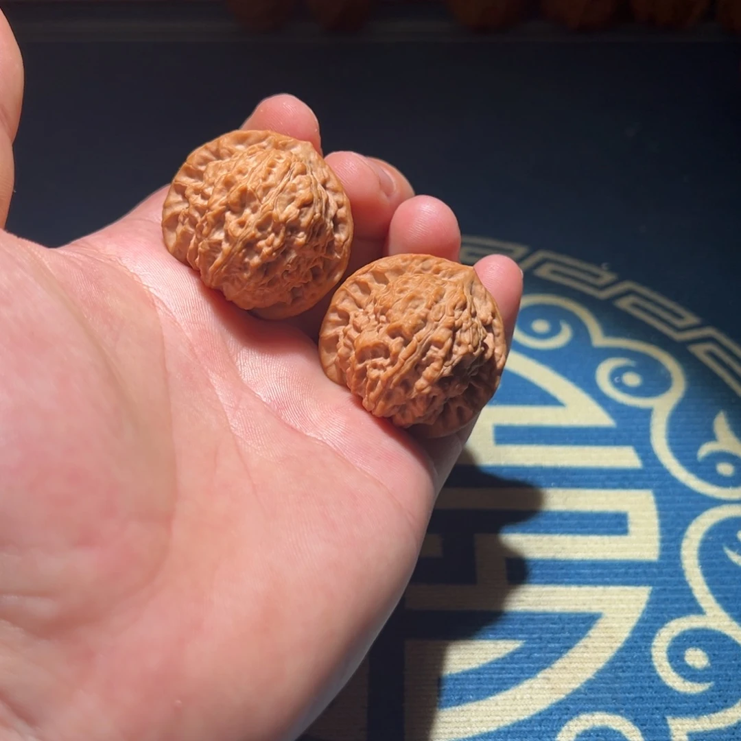 文玩核桃把件红豆38