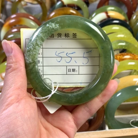 岫玉手镯未镶嵌28号