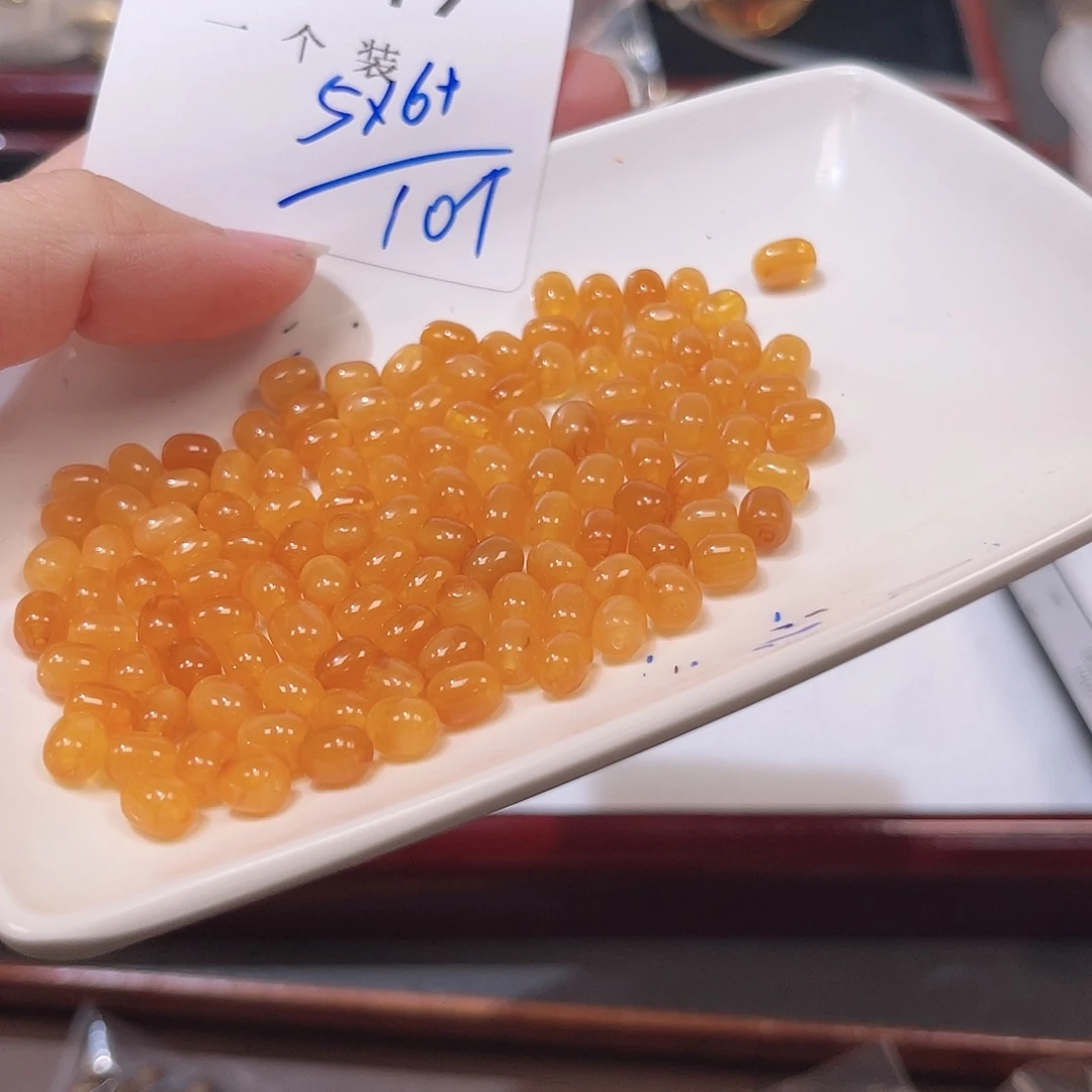 珠宝半成品水晶未镶嵌147 。