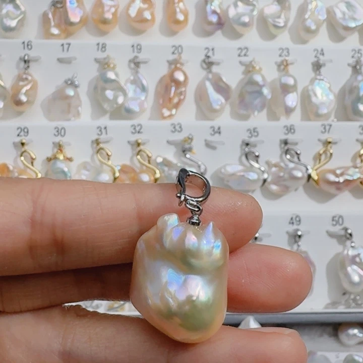 未镶嵌颈饰淡水珍珠