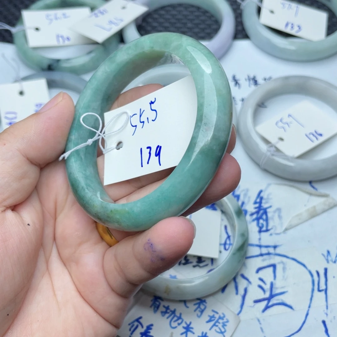 未镶嵌手镯翡翠翡翠手镯139