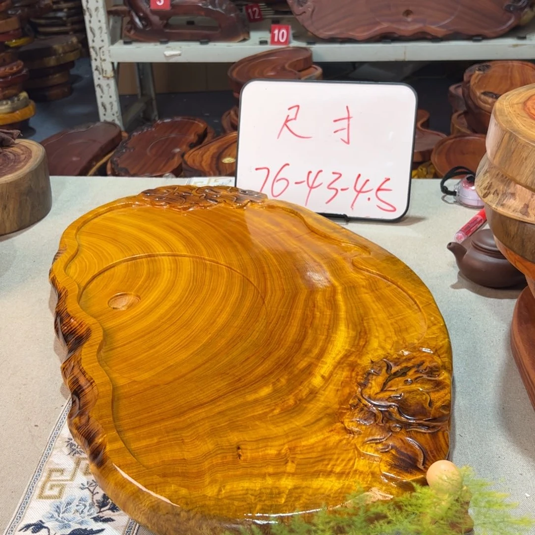 香樟木原木产品木头