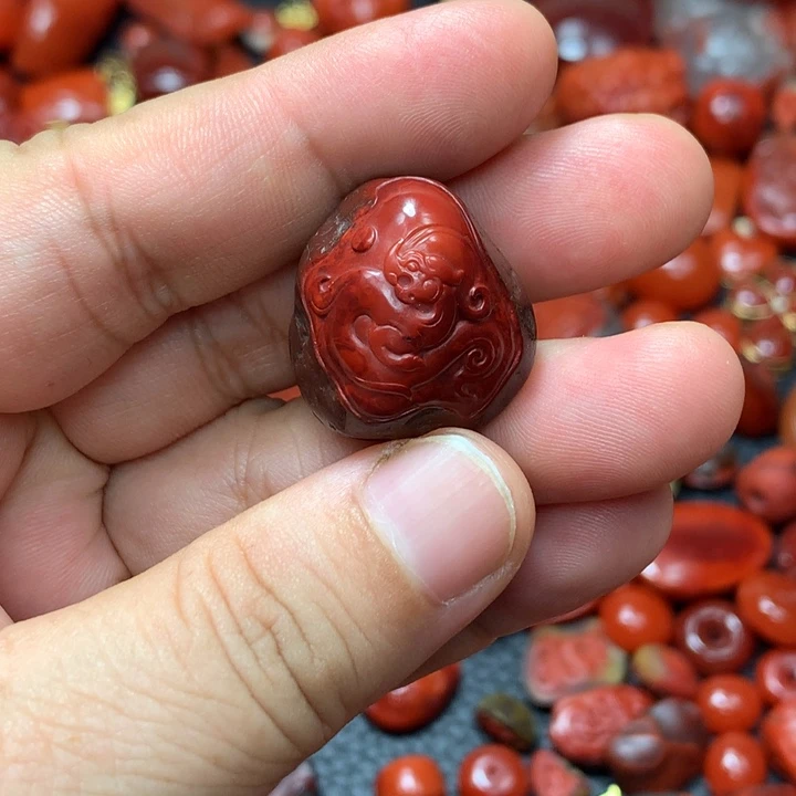 笑***梦南红玛瑙未镶嵌颈饰