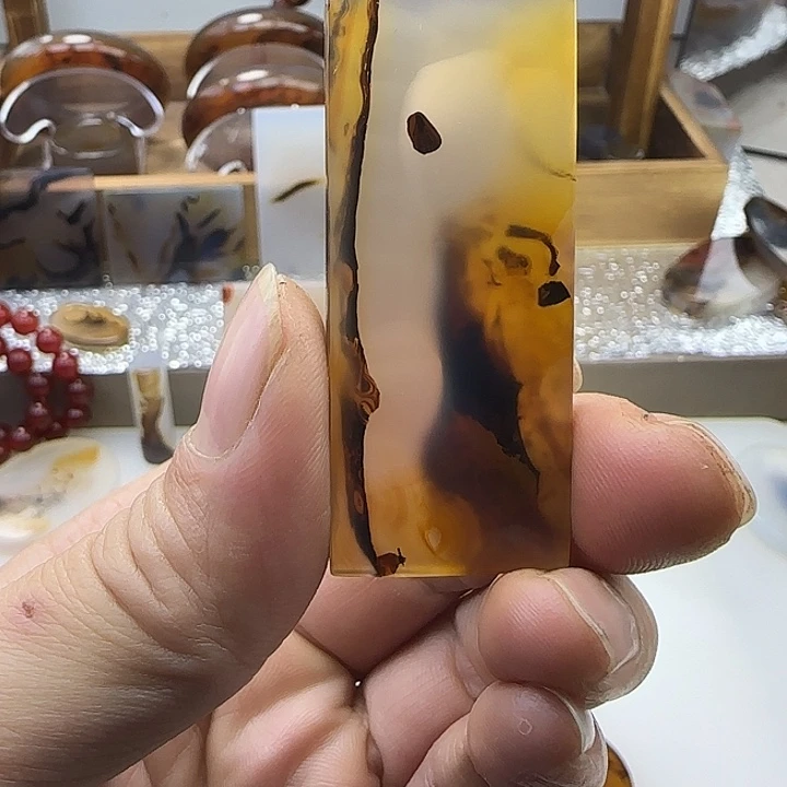 玛瑙/玉髓未镶嵌颈饰