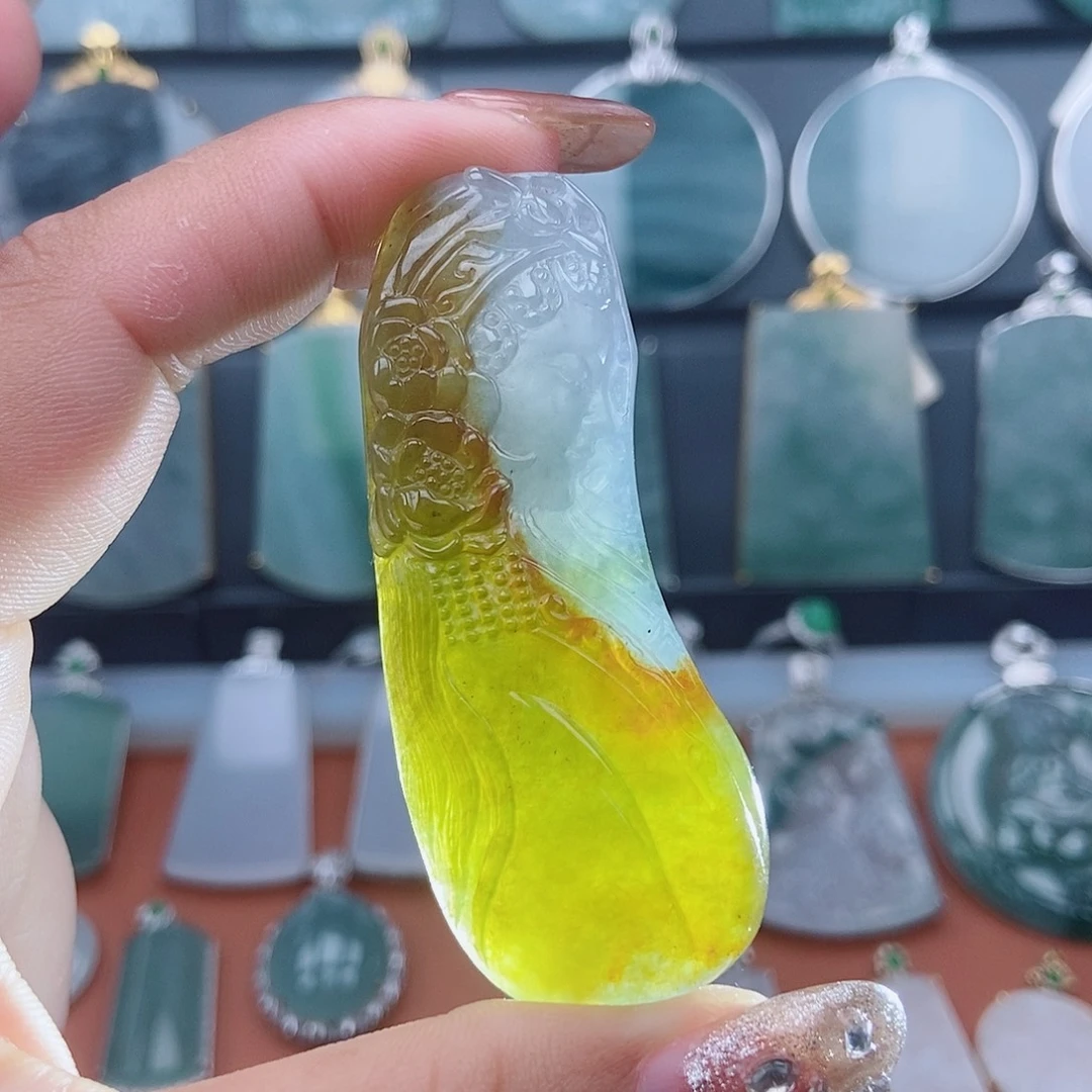 翡翠未镶嵌吊坠(不含链)