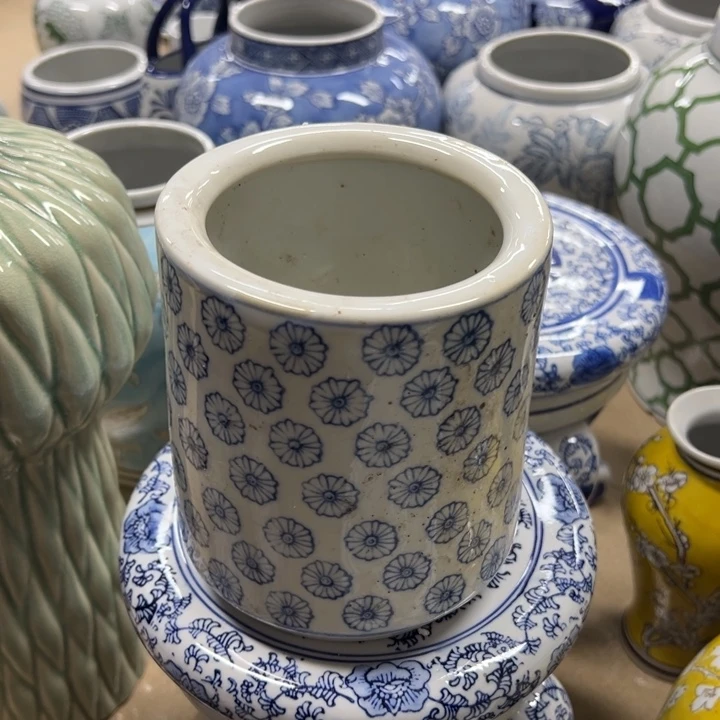 瓷片微瑕。。。。。。。。。。。。。。