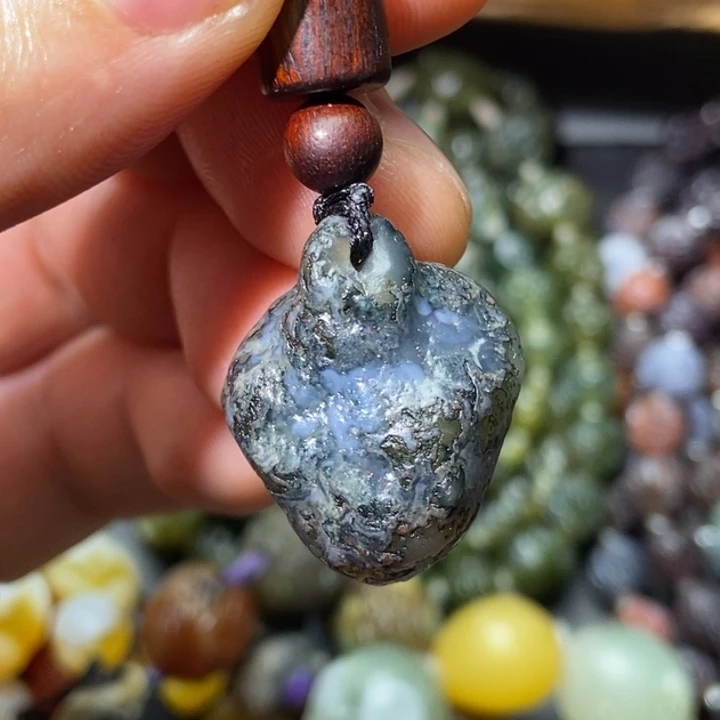 玛瑙/玉髓合金颈饰