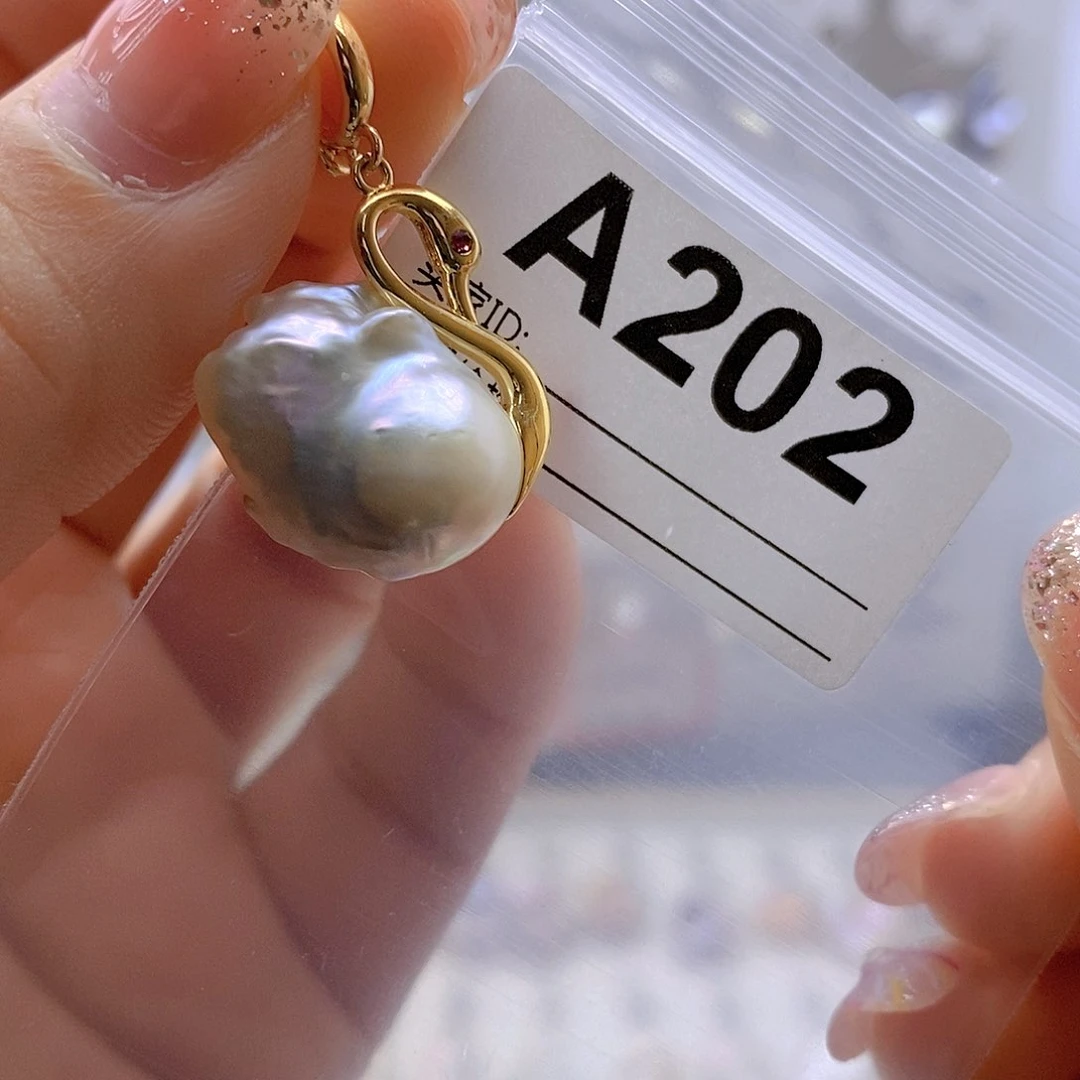 淡水珍珠颈饰银S925镶嵌