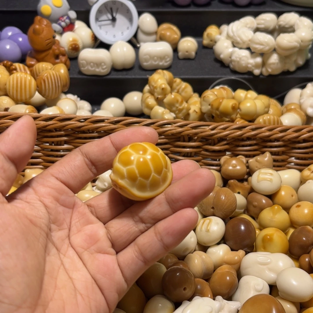 暖***暖吊坠菩提根/象牙果瑕疵