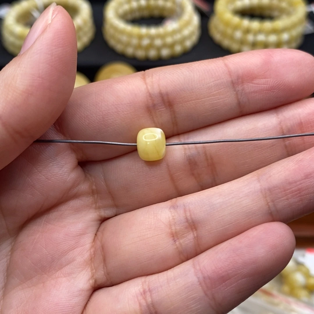 ˣ***蜜蜡未镶嵌珠宝奇石