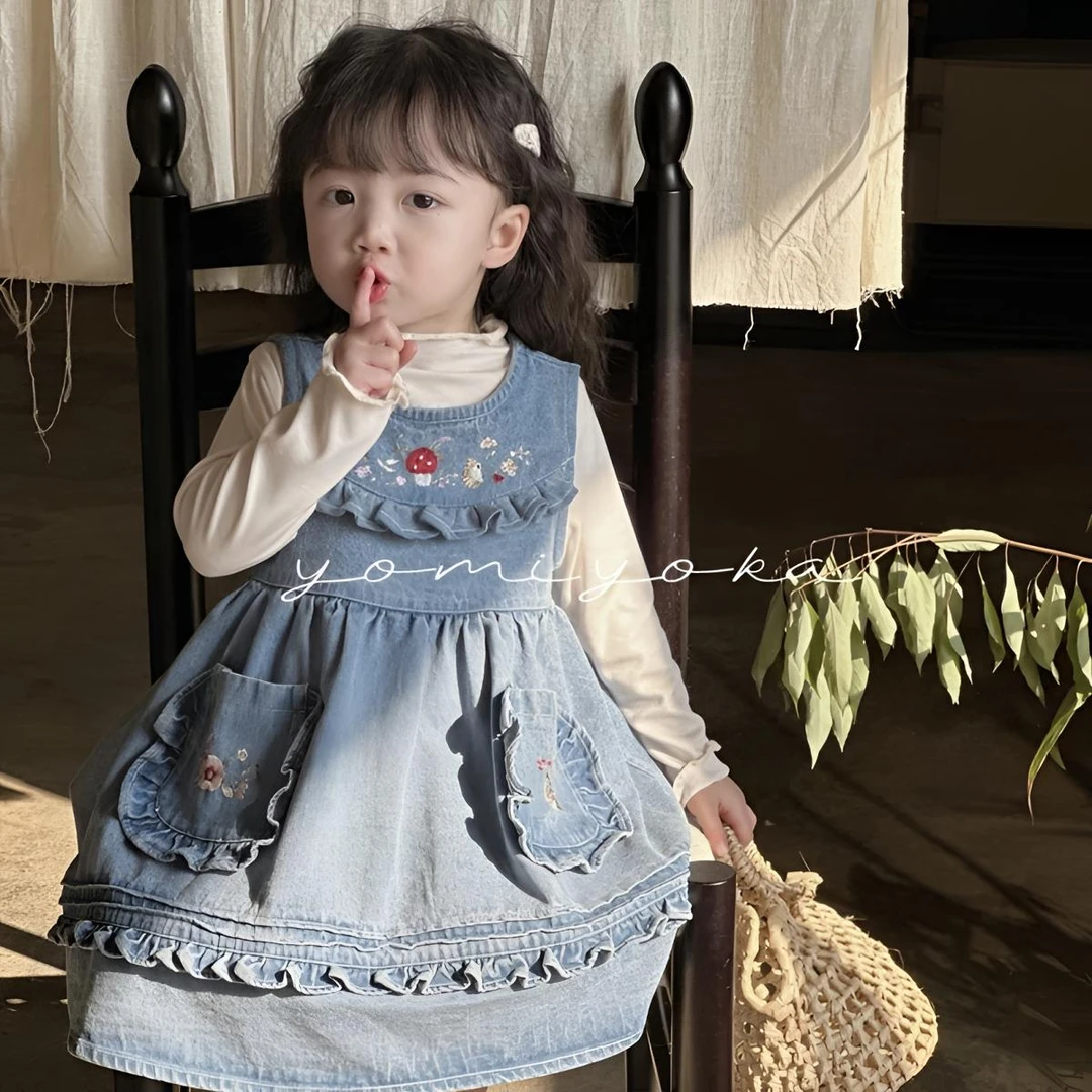 女童韩版连衣裙2025春秋季新款洋气女宝宝春装花边刺绣背心牛仔裙