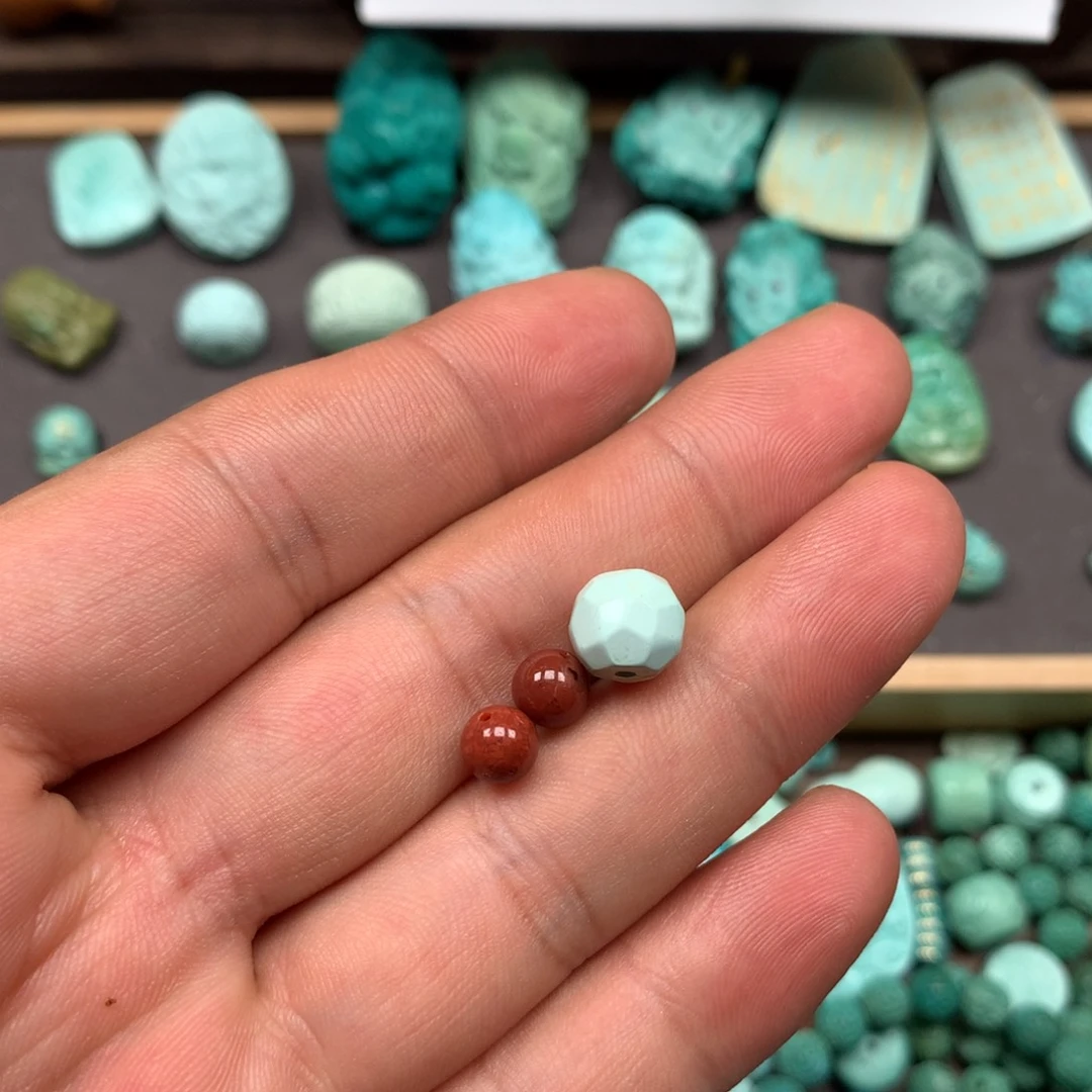 南红玛瑙雕刻未镶嵌