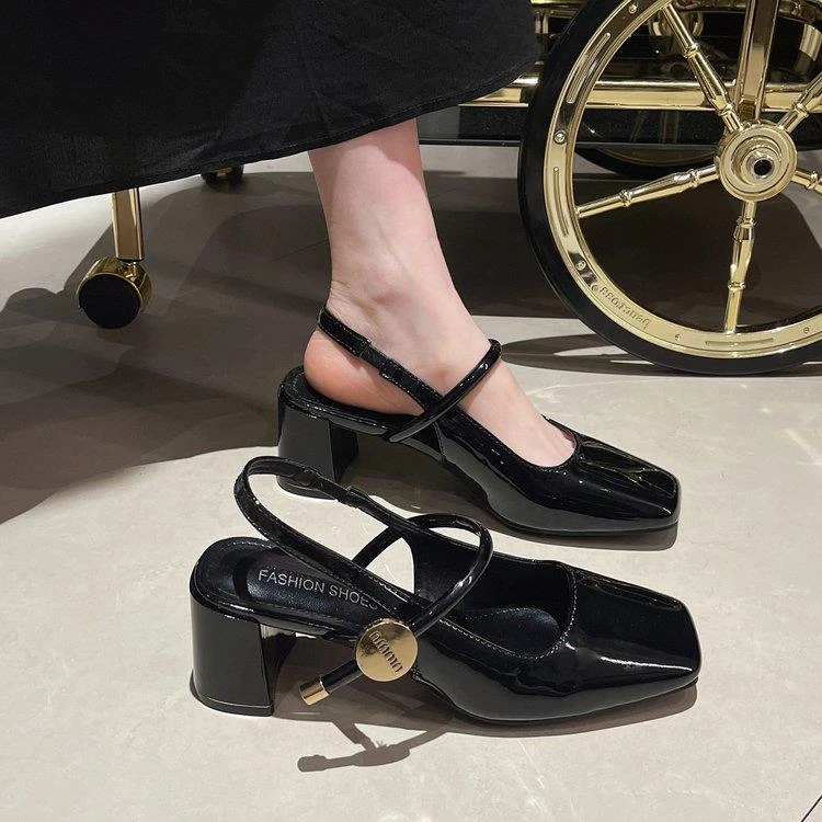 包头凉鞋女玛丽珍仙女风2025夏季新款中跟法式一字带粗跟后空单鞋