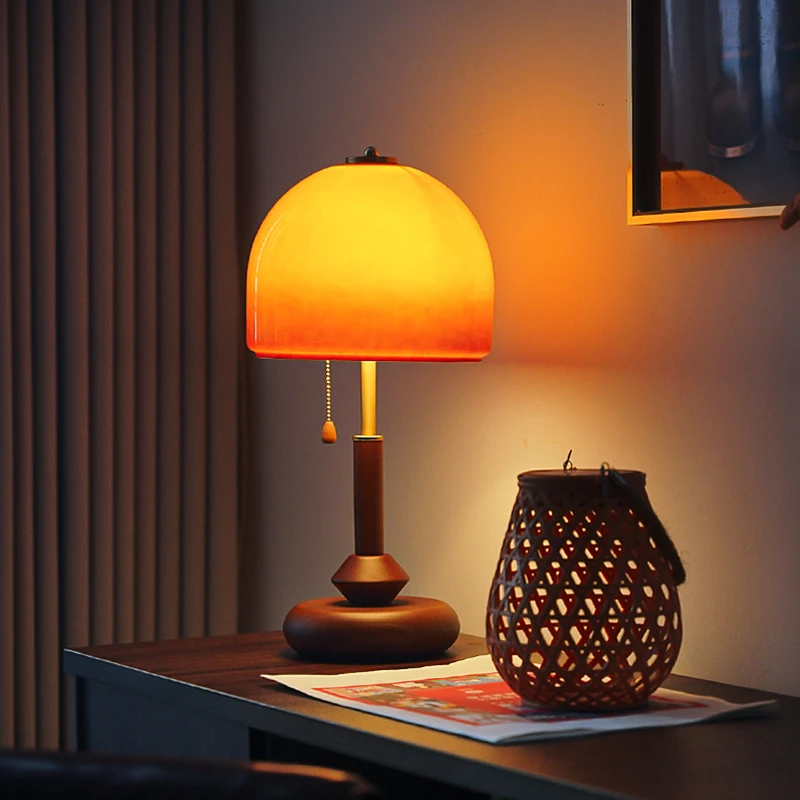 蘑菇台灯卧室床头灯复古包豪斯老上海书房装饰摆件氛围灯实木灯具