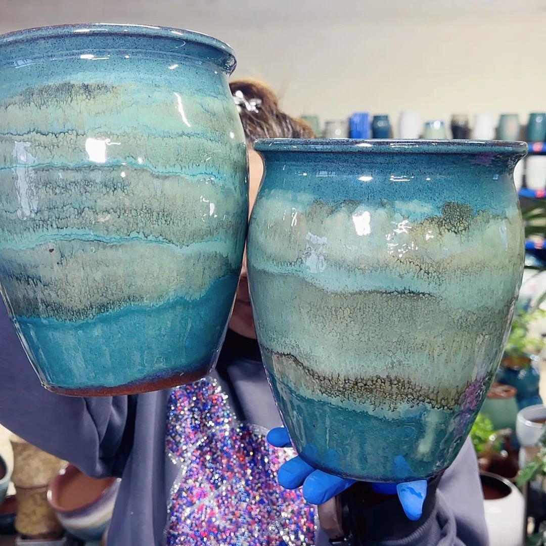 紫砂花盆高22宽18