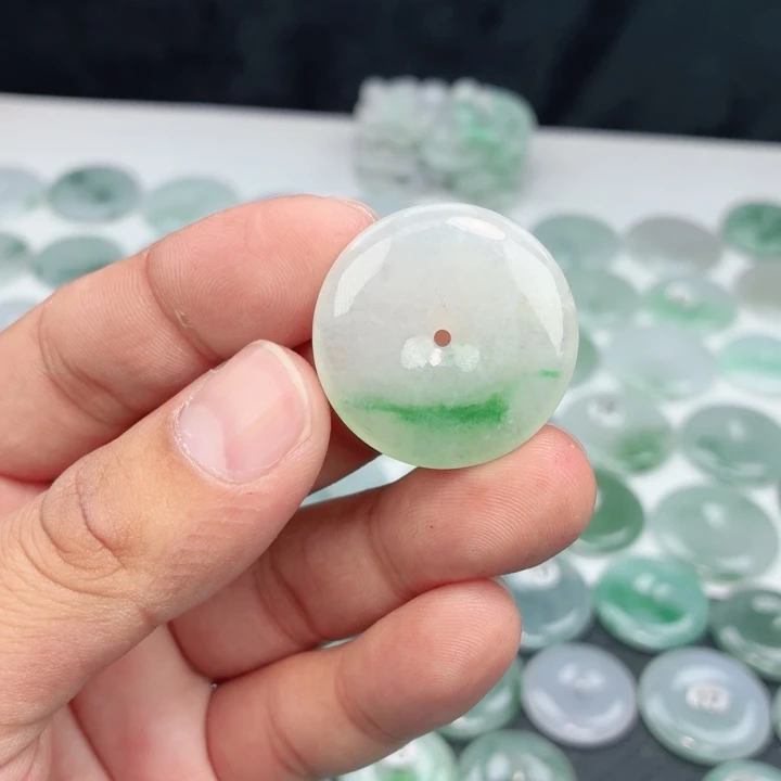 翡翠未镶嵌颈饰缅甸天然A货翡翠30-5.8