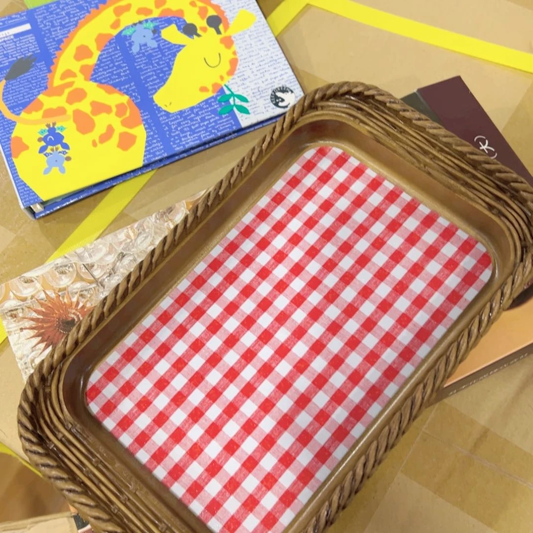 瓷片希****?期待一下你自己看着这个欢乐节目来