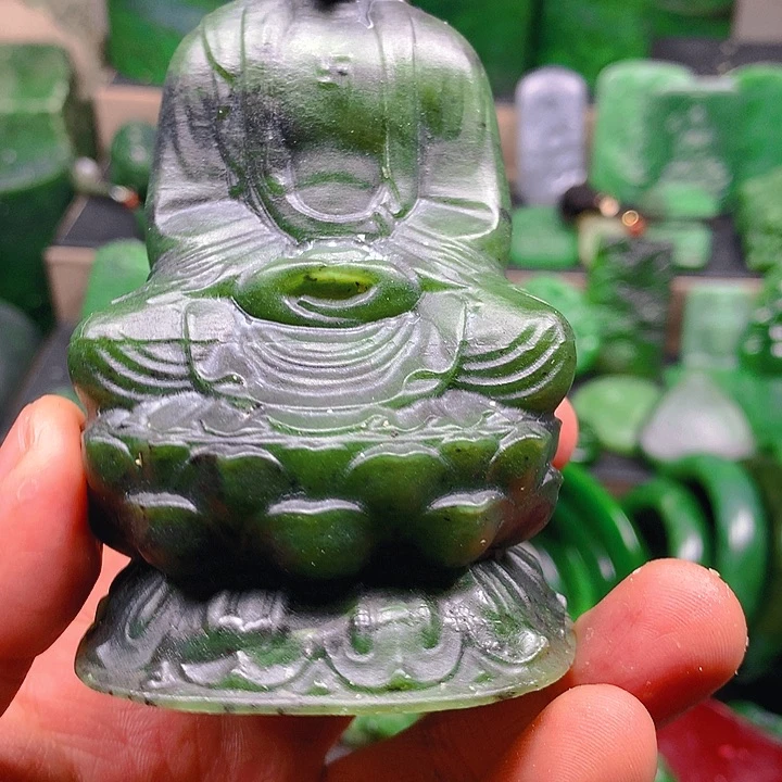 和田玉（碧玉）未镶嵌珠宝半成品红*