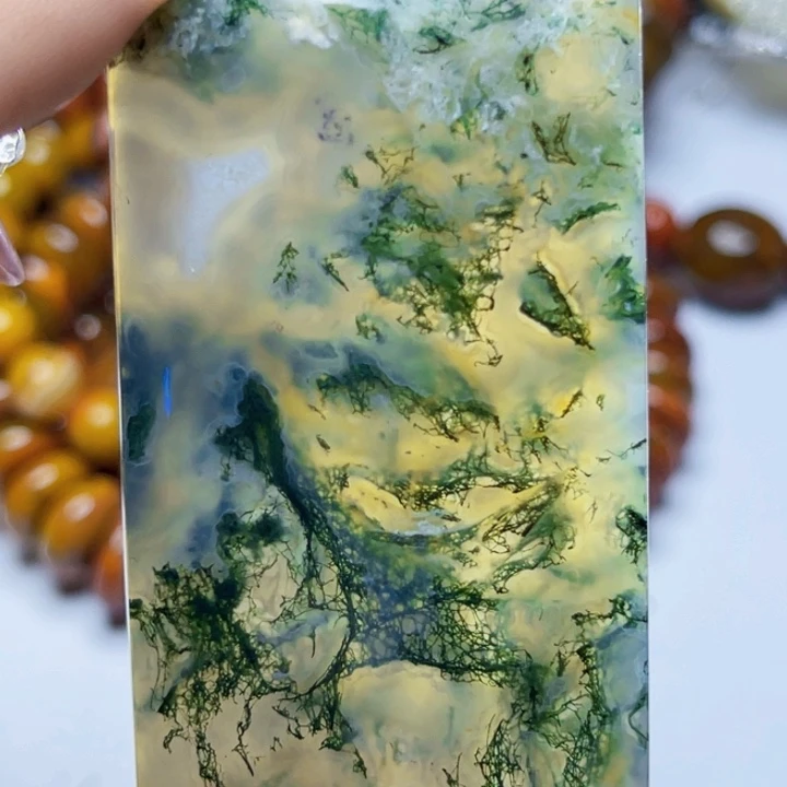 玛瑙/玉髓颈饰未镶嵌华**坦