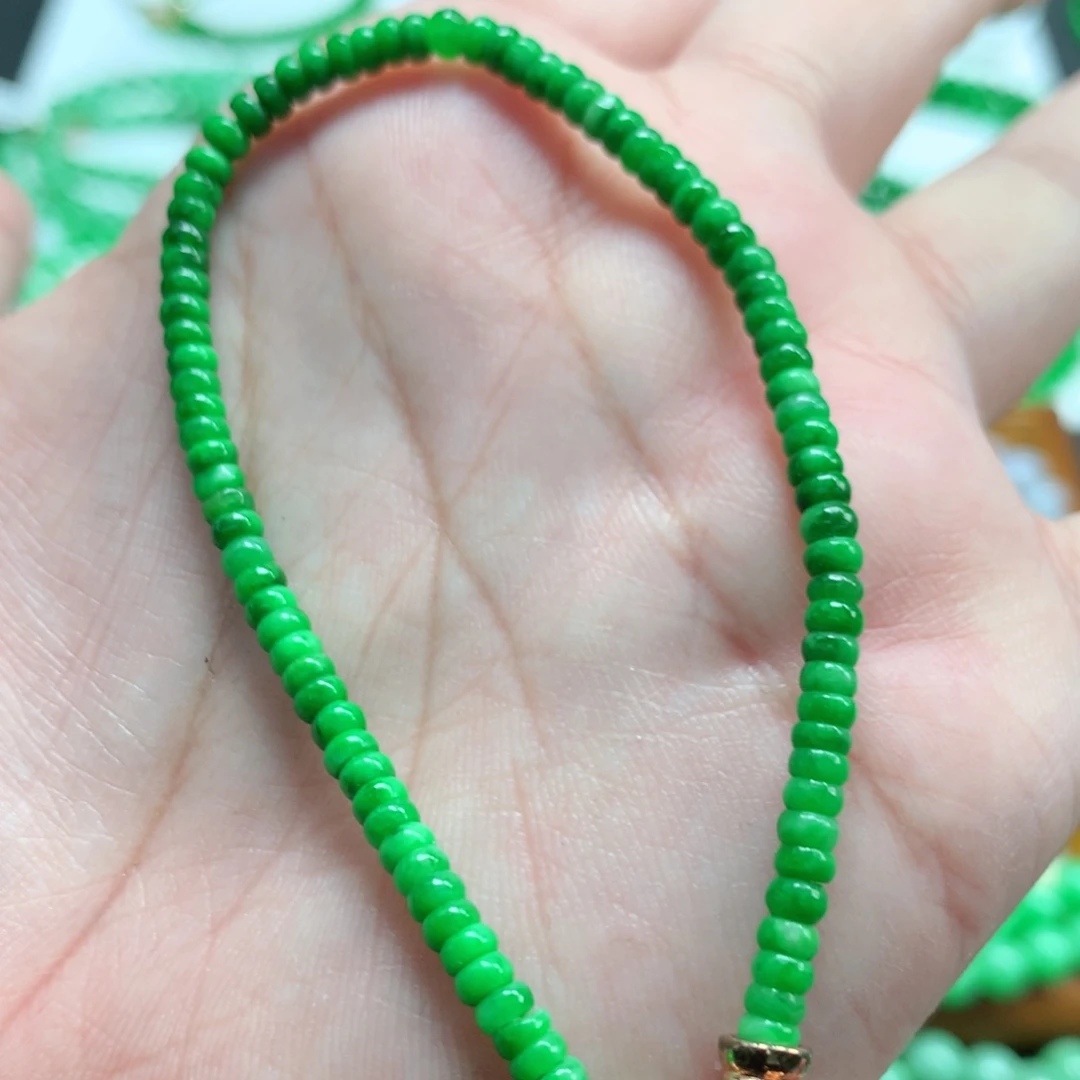 翡翠未镶嵌手链翡翠