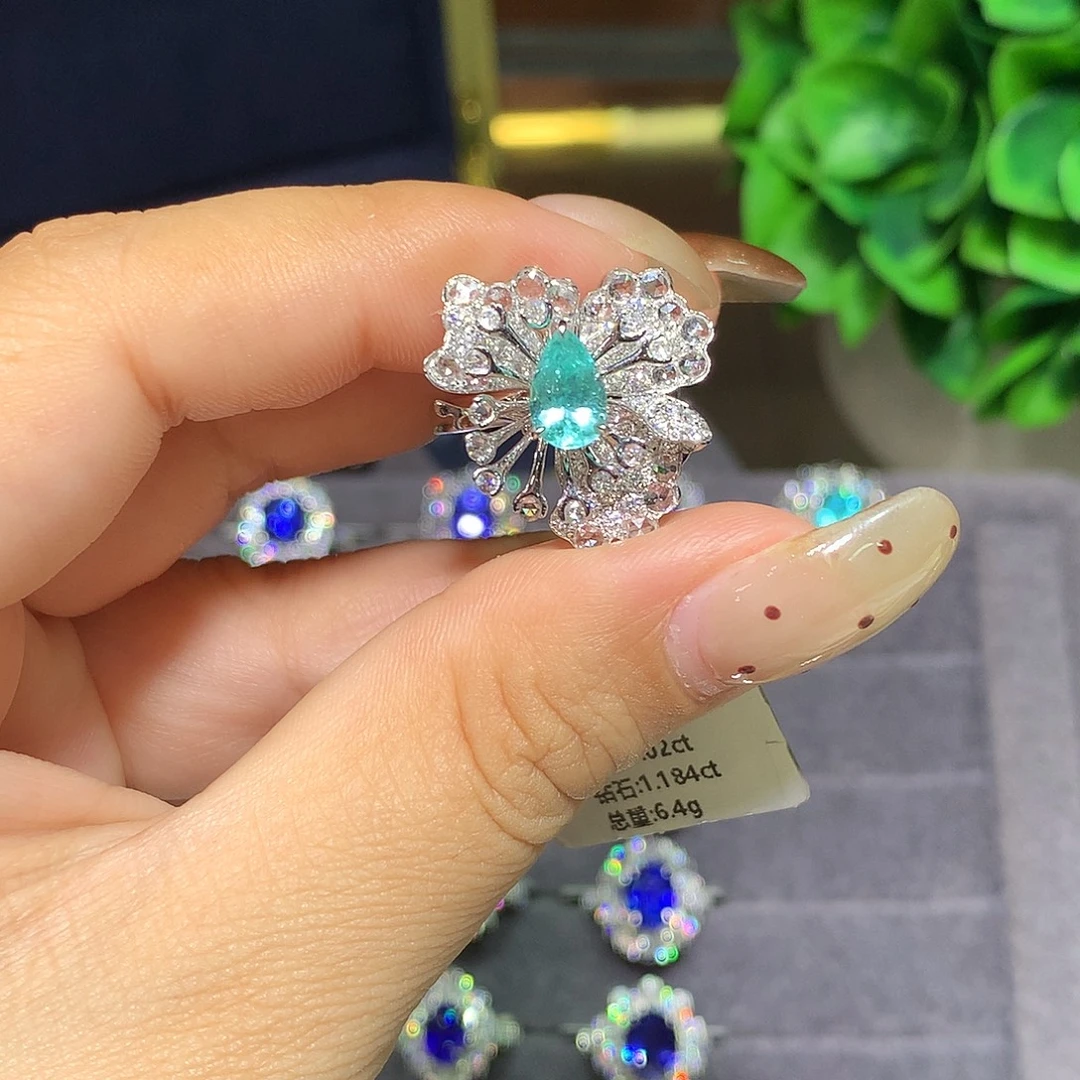 18K金镶嵌戒指帕拉依巴碧玺1.02ct