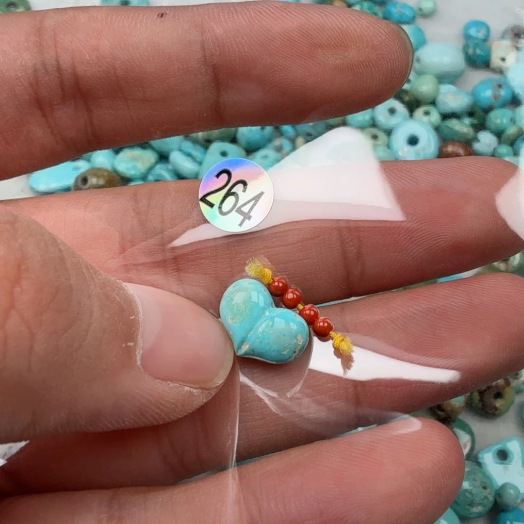 未镶嵌南红玛瑙珠宝奇石