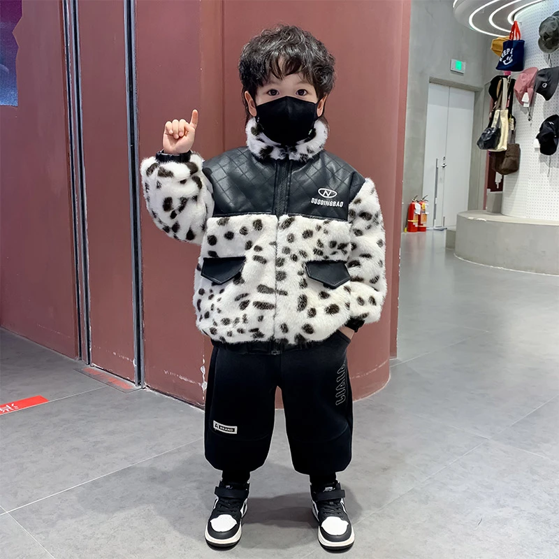 男童毛毛衣冬季加厚2024新款儿童潮酷豹纹加绒保暖外套宝宝棉衣潮