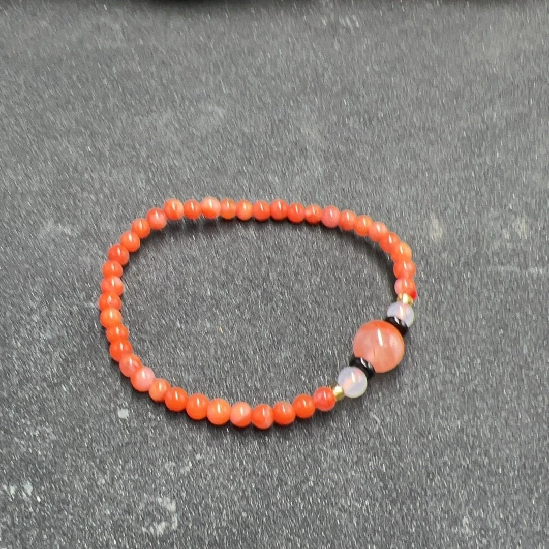 BY0524标073 北玉精选 南红手串