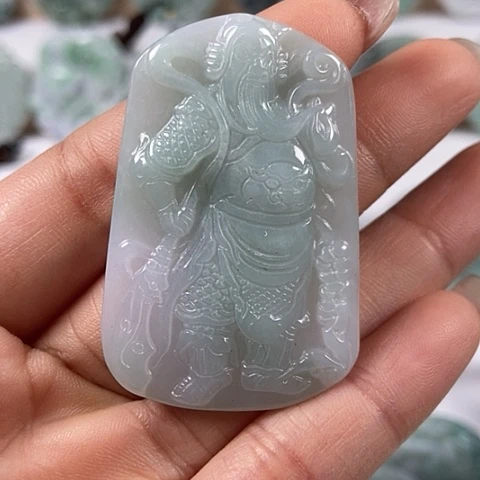 翡翠颈饰未镶嵌关二爷福利